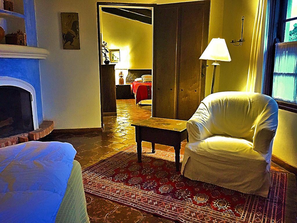 Hotel Casa Capuchinas Antigua Zewnętrze zdjęcie